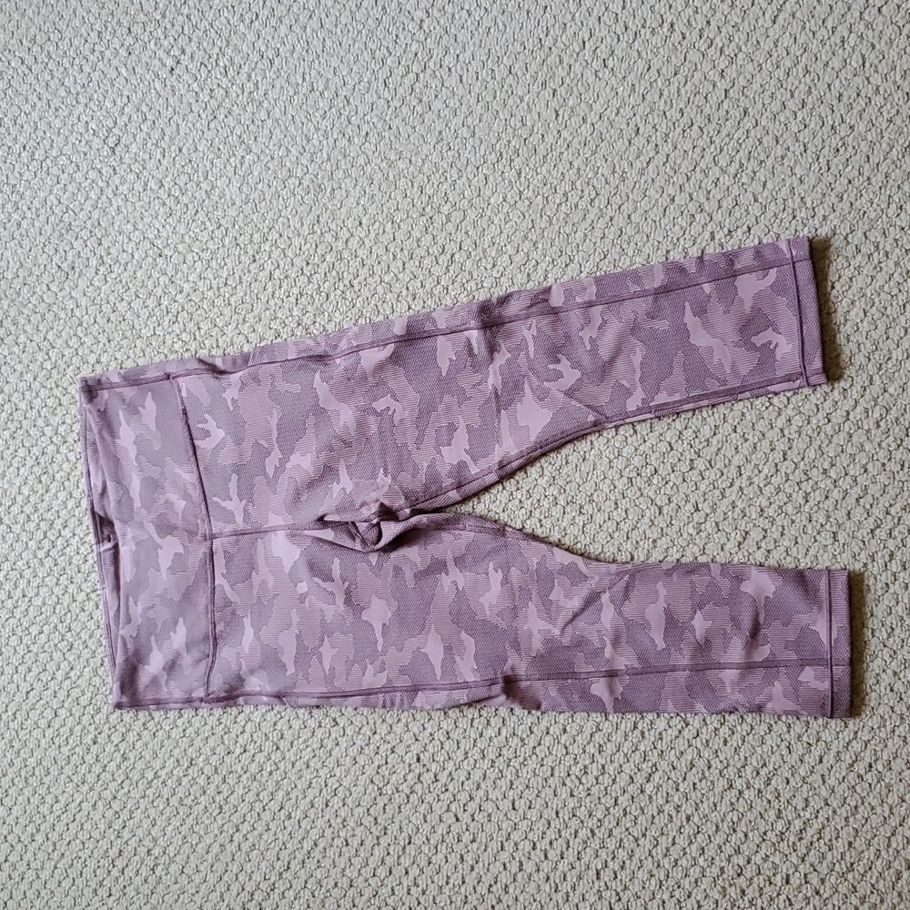 Athleta ultimate stash capri